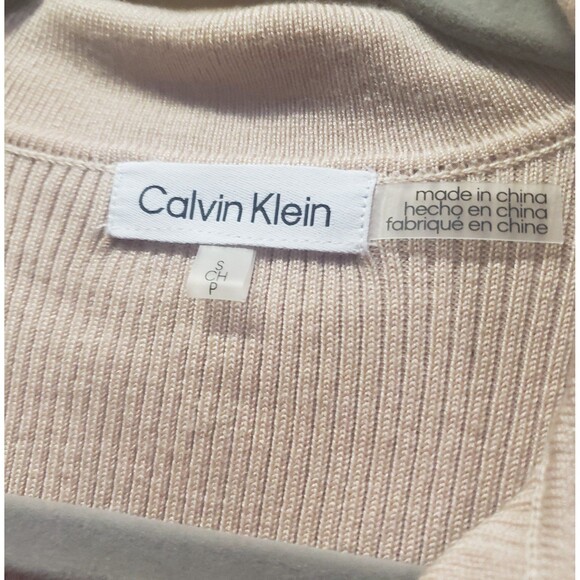 CALVIN KLEIN 
Women's 
Johnny Collar VNeck Lightweight LongSleeve Sweater small - Picture 3 of 3